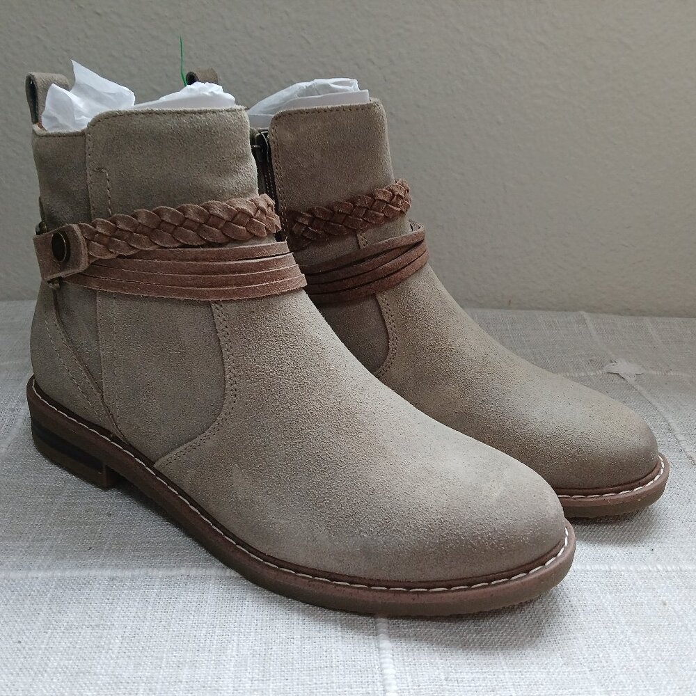 Earth Boots